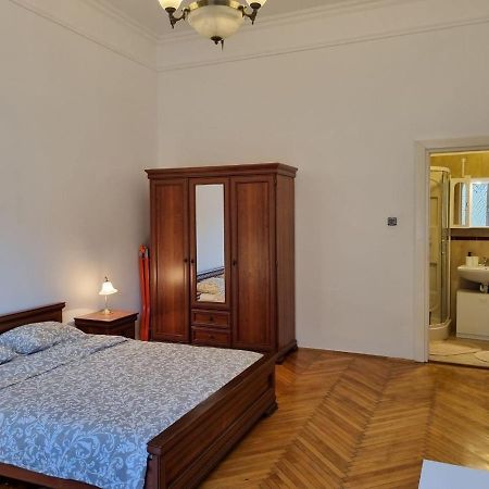 Apex Apartment Budapest Exterior photo